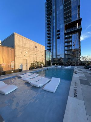 Natiivo Austin by null