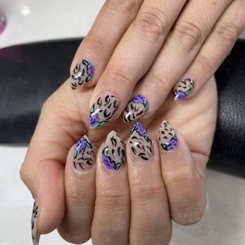 Midtown Nail Lounge - Nails - Nail Salons Near Me - Phoenix, Arizona Midtown Nail Lounge - Nails - Nail Salons Near Me - Phoenix, Arizona