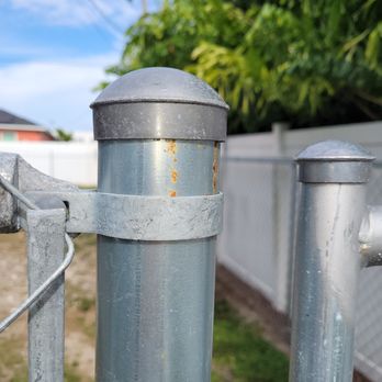 Sunstate Fence - Fences & Gates Near Me - Fort Myers, Florida Sunstate Fence - Fences & Gates Near Me - Fort Myers, Florida