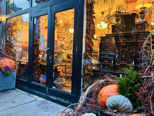 John Derian Company Inc by null