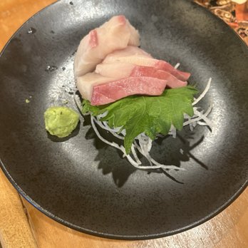 Izakaya Tenkichi - Hamachi sashimi - my faaaav - Japanese Near Me - Honolulu, Hawaii Izakaya Tenkichi - Hamachi sashimi - my faaaav - Japanese Near Me - Honolulu, Hawaii