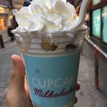 Lola's Cupcakes - Cupcakes Near Me - London, XGL