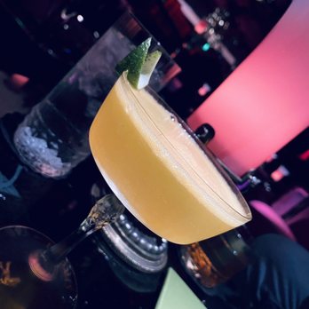 Bloom's - Mezcal Margarita (made upon special request) - Cocktail Bars Near Me - Baltimore, Maryland