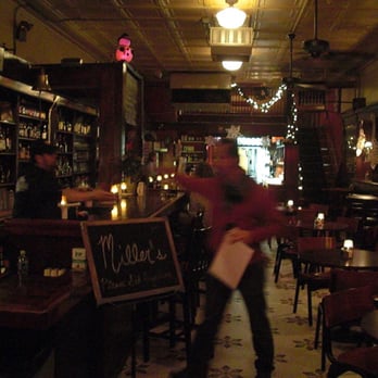 Miller's Downtown - American Near Me - Charlottesville, Virginia