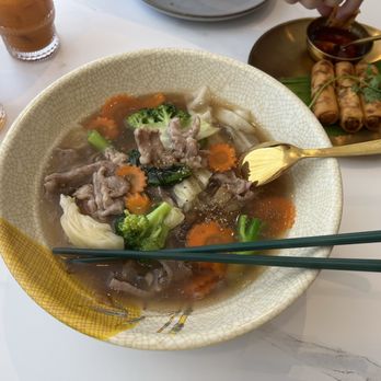 Golden Spoon - Rad Nah - Thai Near Me - Modesto, California