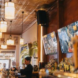 Barriles Restaurant and Sports Bar