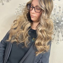 Izak Vanity