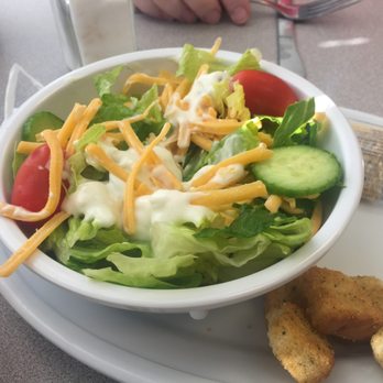 Off The Hook Seafood Restaurant - Decent salad, cheese was lite. - Seafood Near Me - Rolesville, North Carolina