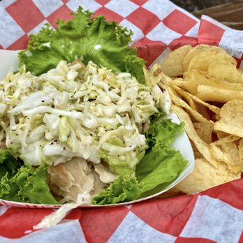 Berkeley Springs Brewing - turkey with coleslaw & potato chips - Barbeque Near Me - Berkeley Springs, West Virginia Berkeley Springs Brewing - turkey with coleslaw & potato chips - Barbeque Near Me - Berkeley Springs, West Virginia
