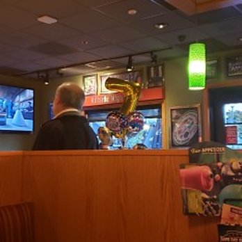 Applebee's Grill + Bar - Interior - American Near Me - Elizabeth, New Jersey Applebee's Grill + Bar - Interior - American Near Me - Elizabeth, New Jersey