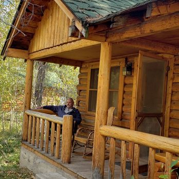 Shoshone Lodge and Guest Ranch - Hotels & Travel Near Me - Cody, Wyoming