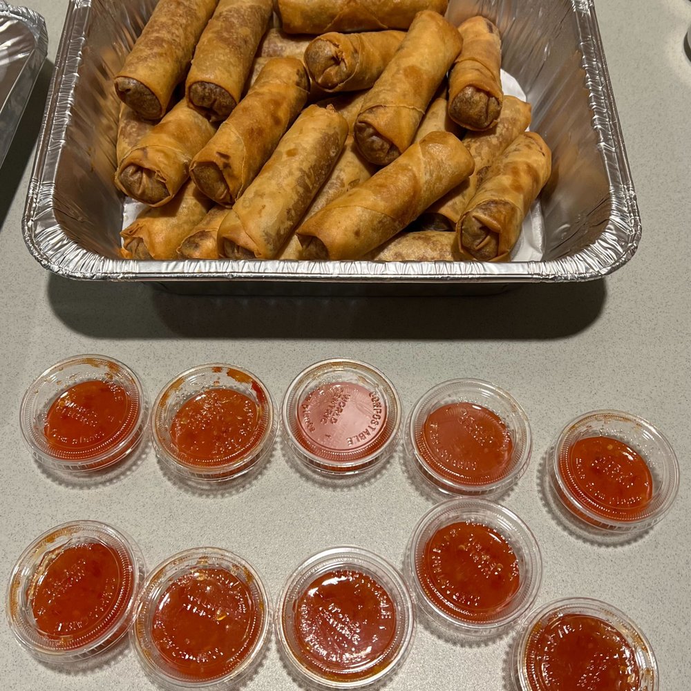 Vinason Pho Kitchen - South Lake Union Seattle - Vegetable Egg Rolls - Sandwiches Near Me - Seattle, Washington Vinason Pho Kitchen - South Lake Union Seattle - Vegetable Egg Rolls - Sandwiches Near Me - Seattle, Washington