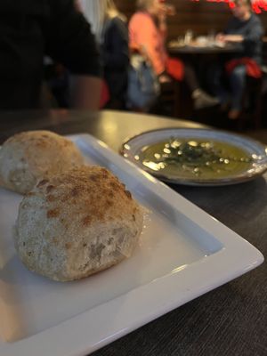 Jo Jo Carloni's Italian Restaurant & Pizzaria by null