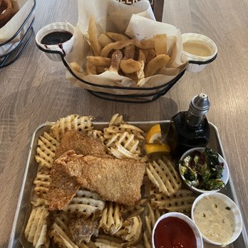 Mammoth Brewing - Fish and chips Churro fries - Breweries Near Me - Mammoth Lakes, California Mammoth Brewing - Fish and chips Churro fries - Breweries Near Me - Mammoth Lakes, California