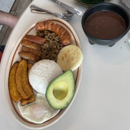 BANDEJA PAISA