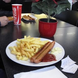 Fleggaard - Two roasted sausages and fries, with remoulade and ketchup. What's not to love?