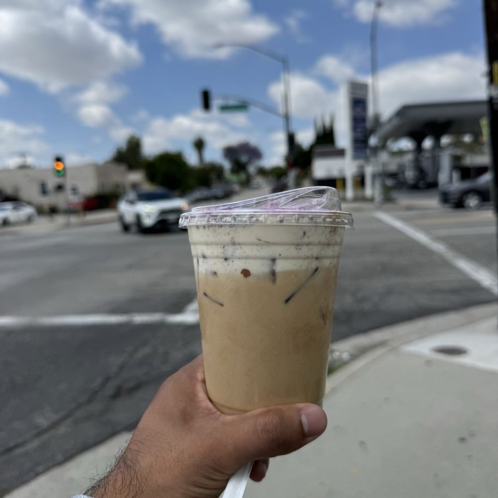 Mexes Cafe - Horchatta latte - Cafes Near Me - Los Angeles, California Mexes Cafe - Horchatta latte - Cafes Near Me - Los Angeles, California