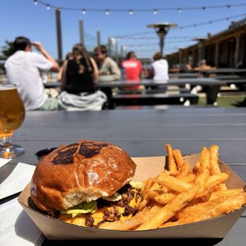 Wedo’s Tacos - Smash Burger - Food Trucks Near Me - Monterey, California Wedo’s Tacos - Smash Burger - Food Trucks Near Me - Monterey, California