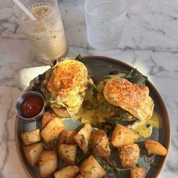 The Vibe - Veggie Eggs Benedict - Breakfast & Brunch Near Me - San Diego, California The Vibe - Veggie Eggs Benedict - Breakfast & Brunch Near Me - San Diego, California