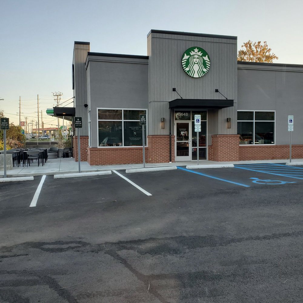 STARBUCKS 11 Photos 15548 Olive Blvd, Chesterfield, Missouri Local Favorite Coffee & Tea