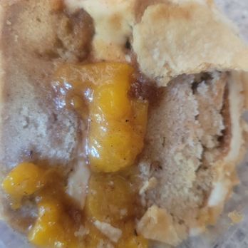 Sweet Red Peach - Peach cobbler cake - Bakeries Near Me - Menifee, California Sweet Red Peach - Peach cobbler cake - Bakeries Near Me - Menifee, California