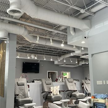 Q Nails and Spa - Inside - Nail Salons Near Me - Sandy Springs, Georgia