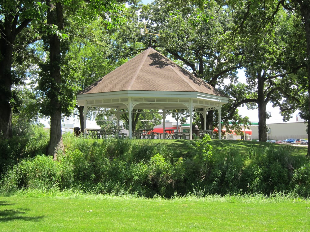 VILLAGE PARK Updated August 2024 410 E Main St, Waunakee, Wisconsin Parks Yelp