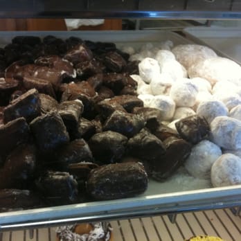 Fresh & Best Donuts - Chocolate and powdered sugar donut holes - Donuts Near Me - Bellaire, Texas