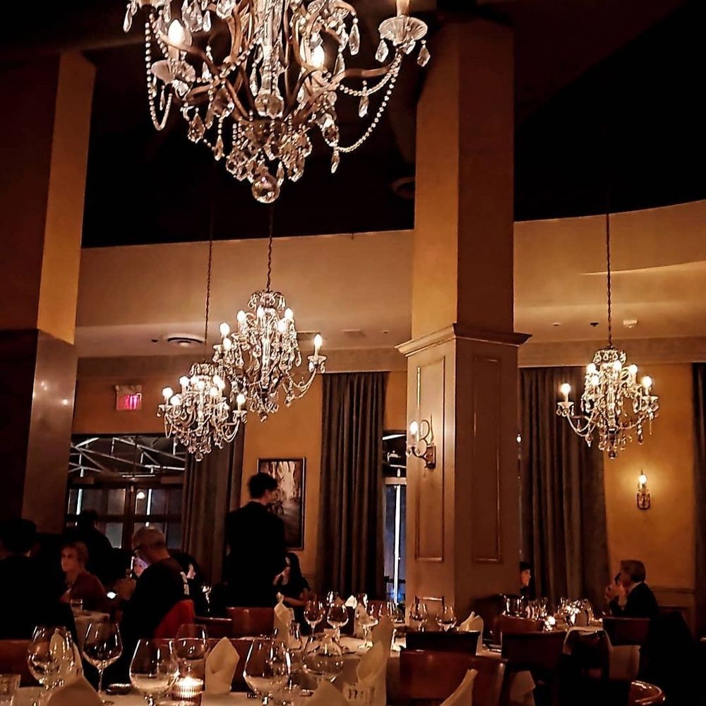 La Terrazza - Ambiance - Italian Near Me - Vancouver, British Columbia