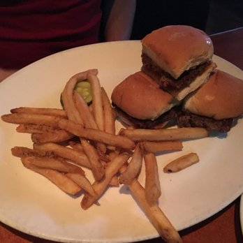 Yard House - Bars Near Me - Houston, Texas