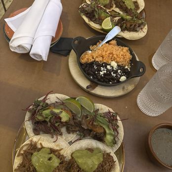 Hidalgo’s Cocina & Cócteles - Barbacoa and carne asada tacos, side of rice and beans. - Mexican Near Me - Fullerton, California Hidalgo’s Cocina & Cócteles - Barbacoa and carne asada tacos, side of rice and beans. - Mexican Near Me - Fullerton, California