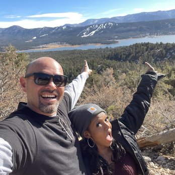 Cougar Crest Trail - Big Bear Lake in the background....Look, these views are awesome - Hiking Near Me Cougar Crest Trail - Big Bear Lake in the background....Look, these views are awesome - Hiking Near Me