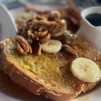 Pelican Cafe - Banana Nut French Toast - American Near Me - Lake Park, Florida Pelican Cafe - Banana Nut French Toast - American Near Me - Lake Park, Florida