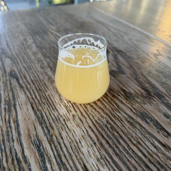 Pinnacle Brewing Company - Borealis hazy ipa - Breweries Near Me - Scottsdale, Arizona Pinnacle Brewing Company - Borealis hazy ipa - Breweries Near Me - Scottsdale, Arizona