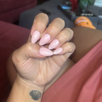 T Nails & Brows  - Nails - Nail Salons Near Me - Rocklin, California