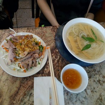 Pho Hung - Bun mang vit - bamboo shoots and duck in rice noodle soup - Vietnamese Near Me - Toronto, Ontario Pho Hung - Bun mang vit - bamboo shoots and duck in rice noodle soup - Vietnamese Near Me - Toronto, Ontario