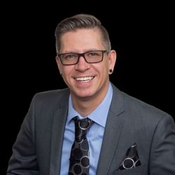 Chris Black - HomeLife Salmon Arm Realty - Hello, my name is Chris.