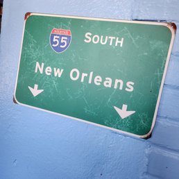 a street sign for new orleans
