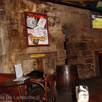 Bannerman's Bar - Pubs Near Me - Edinburgh, EDH