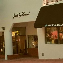 Jewels by Howard - The storefront