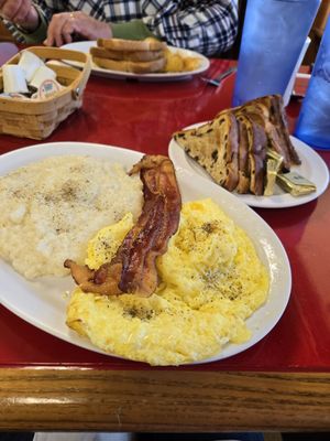 Charlie's Diner by null