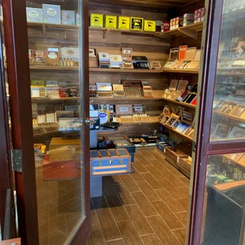 TOBACCO ROYALE N VAPE - CLOSED - Updated June 2026 - 11 Photos - 26500  Agoura Rd, Calabasas, California - Head Shops - Phone Number
