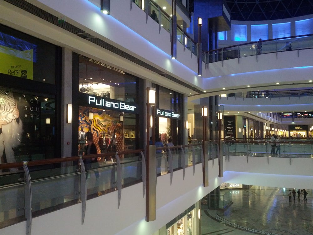 Pull and Bear