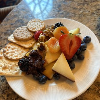 Lobby Lounge - fruit & cheese plate - Lounges Near Me - Salt Lake City, Utah Lobby Lounge - fruit & cheese plate - Lounges Near Me - Salt Lake City, Utah