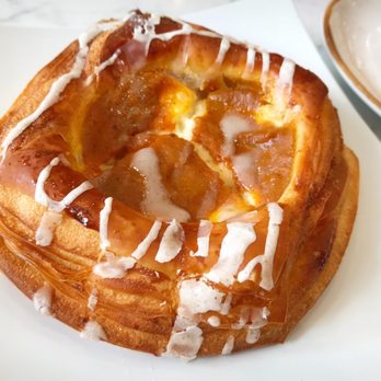 Lady Baker - Pumpkin cheesecake tart - Bakeries Near Me - Pembroke Pines, Florida