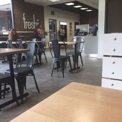 Freshii - Seating area