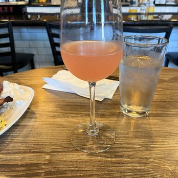 The Local - Old Town Clovis - Bottomless mimosas in 3 flavors - New American Near Me - Clovis, California