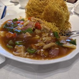 Fried noodles with 5lb lobster special Fried noodles with 5lb lobster special