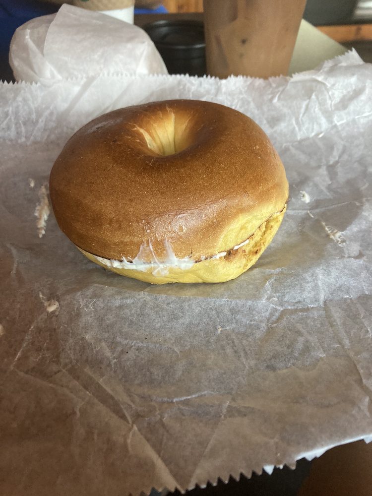 BAGEL CABOOSE Updated September 2024 37 Photos & 94 Reviews 176