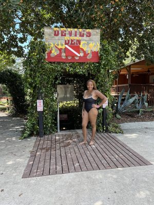 Devil's Den Prehistoric Spring and Campground by null